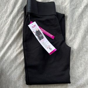 Brand new Nygard Slims with tags attacked size S boot cut